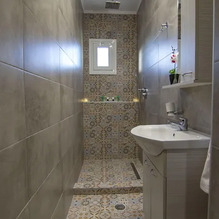 Villa Haraki Villas *