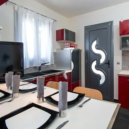 Haraki Villas Haraki