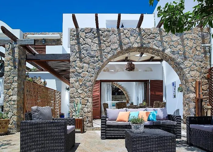 Вилла Haraki Villas *