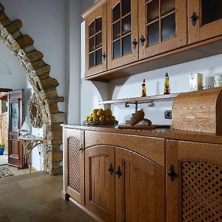Vilă Haraki Villas